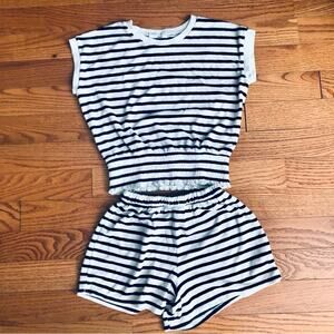 Gap Kids Terry Cloth Striped White Black Shirt Short Set Girl’s Size XXL (14-16)